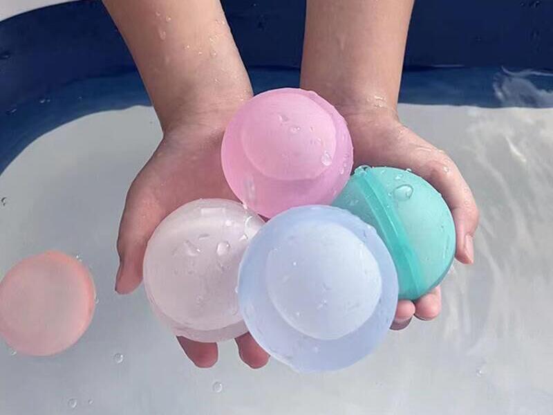 Silicone Water Ball