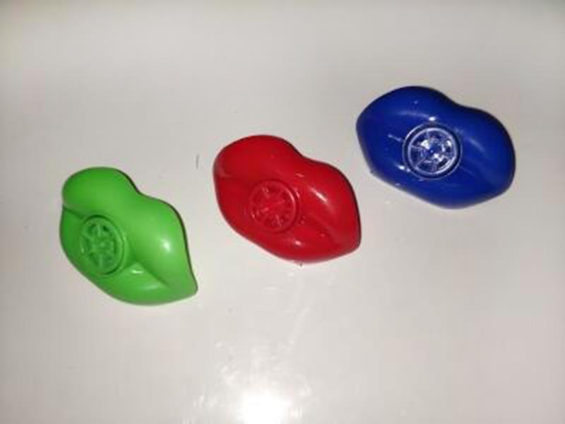 Mouth Shape Whistle(24PCS/Bag)