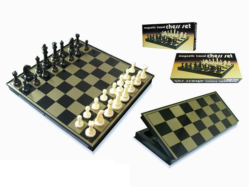 MAGNETIC CHESS GAME