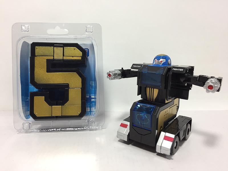 Transformable Toy