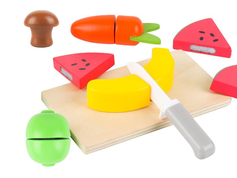 Wooden Fruit And Vegetable Cutting Set