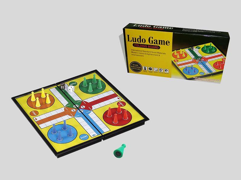 MAGNETIC LUDO GAME