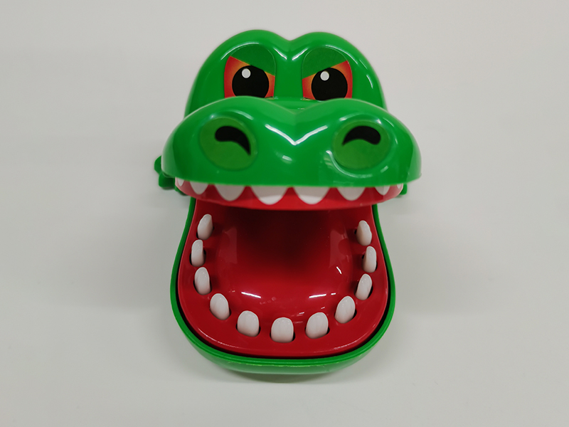 Crocodile Bite Hand Toy