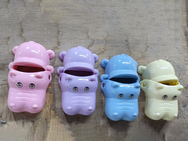 Mini Hippo Bite Hand Toy With Keychain